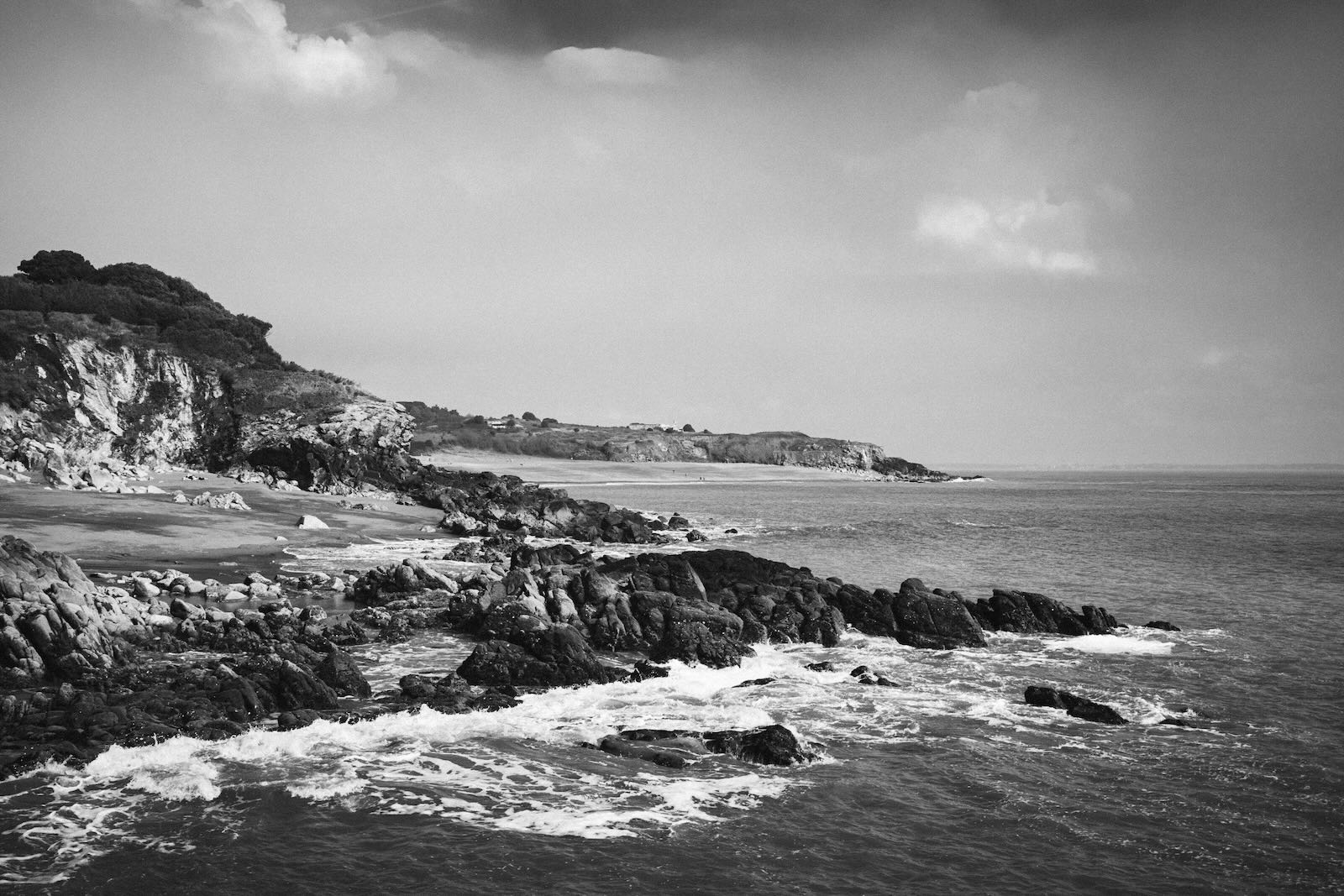 plage noir et blanc photographie